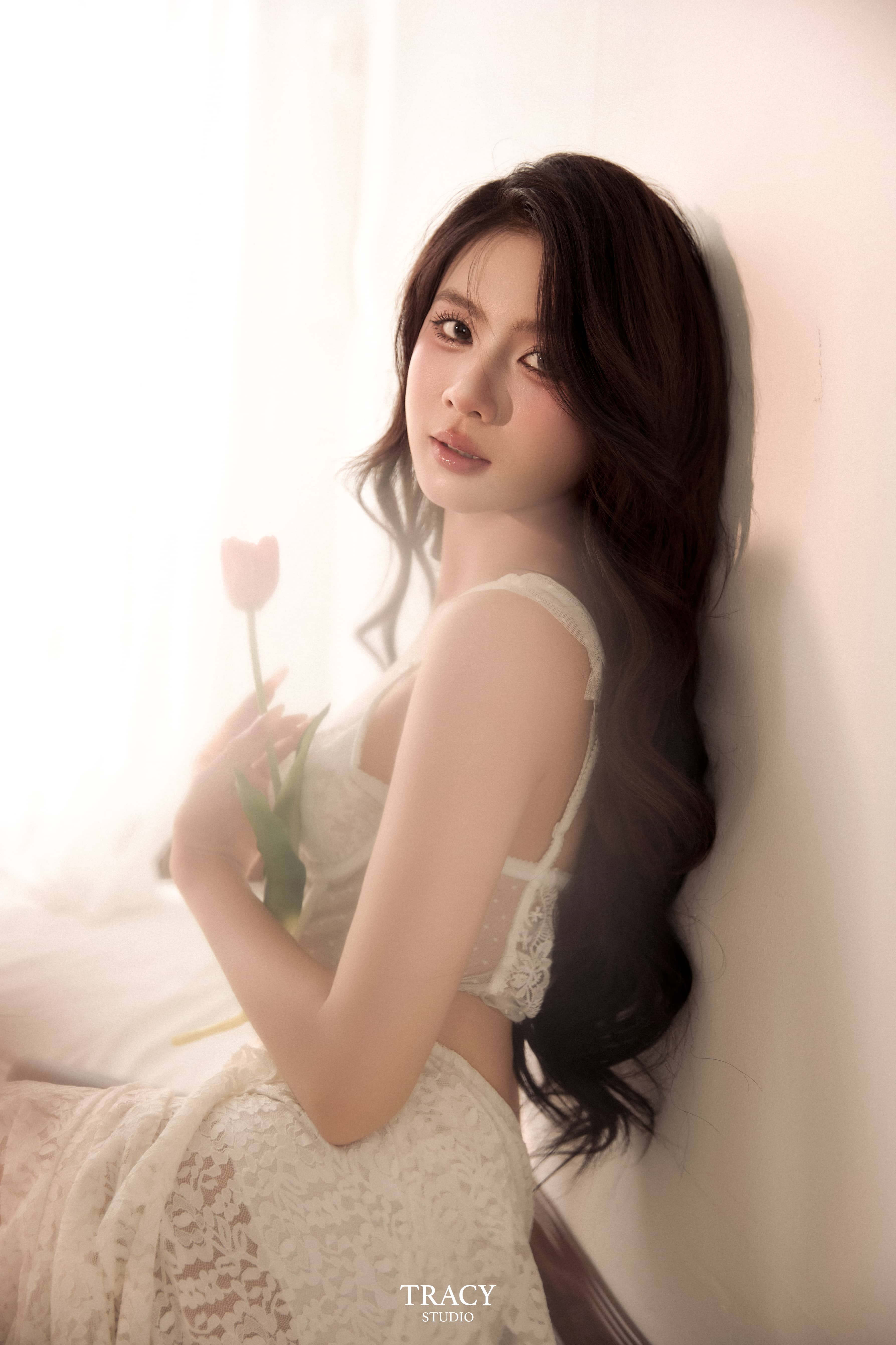 frontend/img/gallery/concept-sexy/tracy-studio-chup-concept-sexy-trang (4).jpg